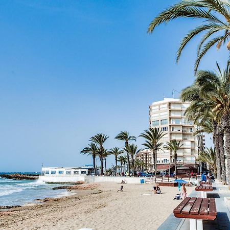 Apartaments Amalia On The Beach Торевиеха Екстериор снимка